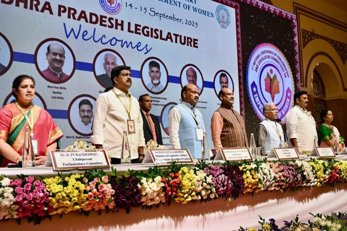 लोकसभा अध्यक्ष ओम बिरला ने संसदीय और विधायी समिति के राष्ट्रीय सम्मेलन का किया उद्घाटन