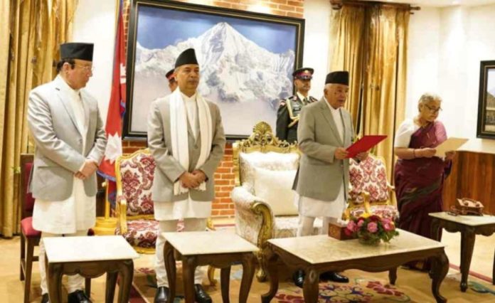 नेपाल के राष्ट्रपति ने प्रतिनिधि सभा भंग की, 21 मार्च 2026 को होंगे नए संसदीय चुनाव नेपाल के राष्ट्रपति ने प्रतिनिधि सभा भंग की, 21 मार्च 2026 को होंगे नए संसदीय चुनाव