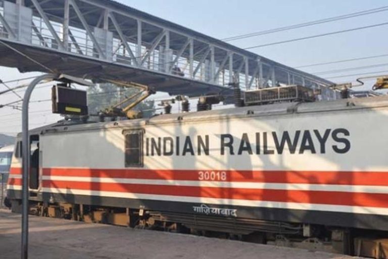 रेल मंत्रालय ने पंजाब के फिरोजपुर छावनी से दिल्ली के लिए एक नई वंदे भारत एक्सप्रेस रेलगाड़ी चलाने का प्रस्ताव रखा