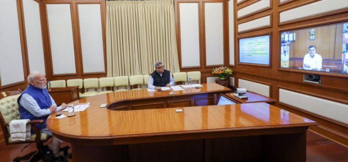 पीएम मोदी ने सूचना और संचार प्रौद्योगिकी समर्थित प्लेटफ़ॉर्म प्रगति- सक्रिय शासन और समयबद्ध कार्यान्वयन की 49वीं बैठक की अध्यक्षता की