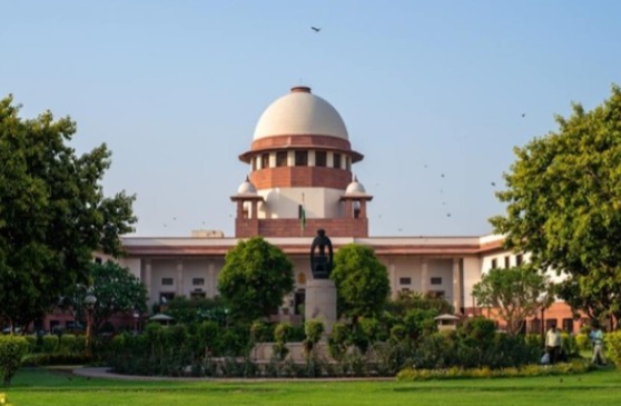 सर्वोच्च न्यायालय ने दिल्ली-एनसीआर क्षेत्र में पटाखों के बिक्री की दी अनुमति सर्वोच्च न्यायालय ने दिल्ली-एनसीआर क्षेत्र में पटाखों के बिक्री की दी अनुमति