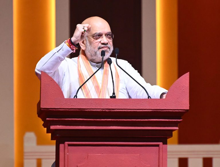 गृह मंत्री अमित शाह ने गोवा में आयोजित कार्यक्रम में राज्‍य सरकार की प्रमुख कल्याणकारी ‘महाजे घर योजना’ का शुभारंभ किया