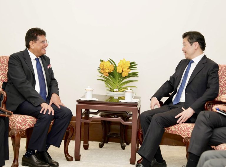 Union Minister Piyush Goyal Meets Singapore PM, Aims to Strengthen Trade and Investment Ties