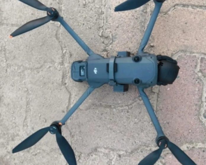 अमृतसर : अवैध तस्करी की कोशिश नाकाम, बीएसएफ ने बॉर्डर पर मार गिराए 3 पाकिस्तानी ड्रोन