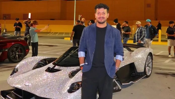 फेमस ट्रैवल इन्फ्लुएंसर अनुनय सूद का 32 साल की उम्र में हुआ निधन, फोर्ब्स इंडिया की टॉप 100 स्टार्स में थे शामिल फेमस ट्रैवल इन्फ्लुएंसर अनुनय सूद का 32 साल की उम्र में हुआ निधन, फोर्ब्स इंडिया की टॉप 100 स्टार्स में थे शामिल