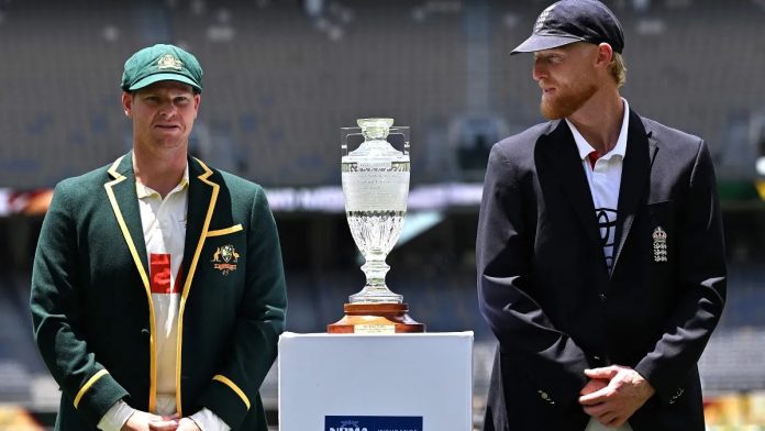 एशेज सीरीज : ऑस्ट्रेलिया ने पर्थ टेस्ट के लिए प्लेइंग-11 की घोषणा की एशेज सीरीज : ऑस्ट्रेलिया ने पर्थ टेस्ट के लिए प्लेइंग-11 की घोषणा की