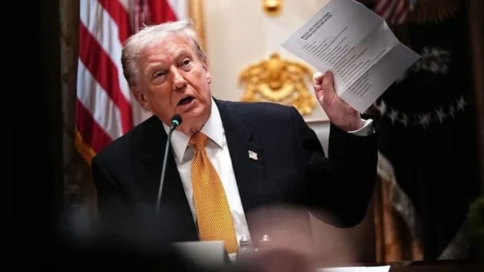 अमेरिका में खत्म होगा इतिहास का सबसे बड़ा शटडाउन, सीनेट में वोटिंग से पहले राष्ट्रपति ट्रंप ने दिए संकेत