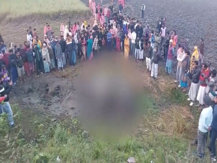 पश्चिम बंगाल : जलपाईगुड़ी में ट्रेन की चपेट में आए दो हाथी, एक की मौत और एक के घायल होने की खबर पश्चिम बंगाल : जलपाईगुड़ी में ट्रेन की चपेट में आए दो हाथी, एक की मौत और एक के घायल होने की खबर