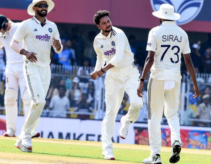 IND vs SA 2nd Test : पहले दिन के खेल की समाप्ति पर दक्षिण अफ्रीका का स्कोर 247/6, कुलदीप यादव ने झटके 3 विकेट