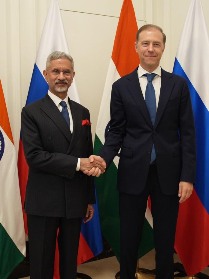 EAM Jaishankar Meets Russian Deputy PM Denis Manturov in Moscow EAM Jaishankar Meets Russian Deputy PM Denis Manturov in Moscow