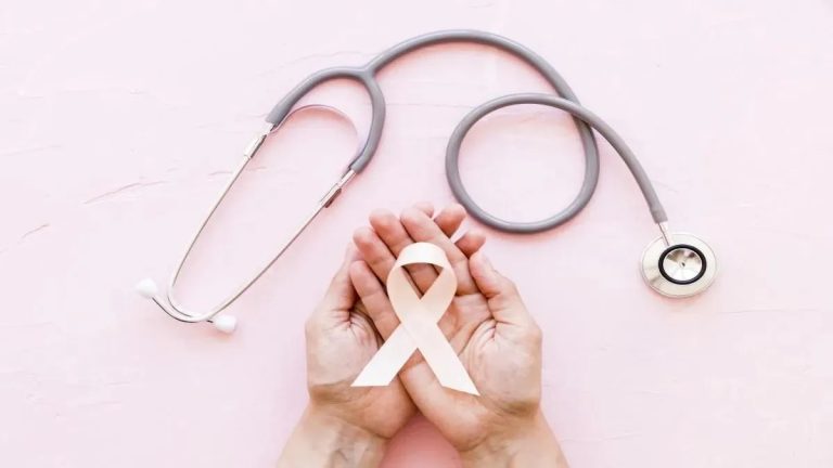 AIIMS Holds Public Lecture on Cancer Awareness in New Delhi