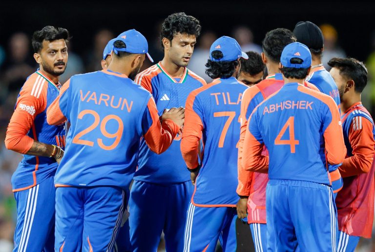 India Beat Australia by 5 Wickets in Third T20I at Hobart, Level Series 1-1