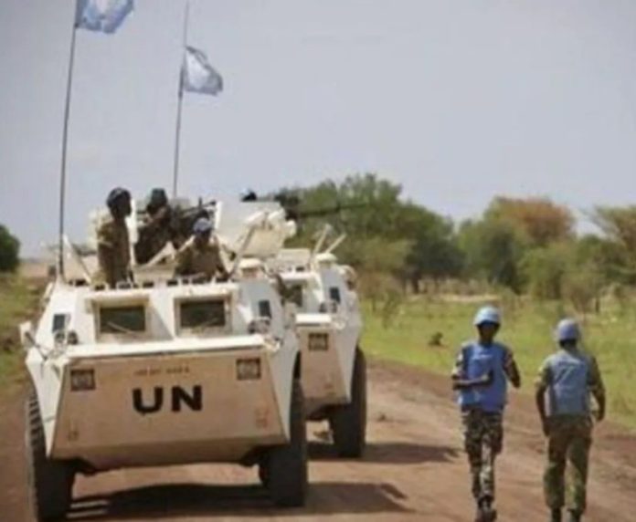 सूडान में बांग्लादेशी शांति सैनिकों पर आतंकी हमला, 6 की मौत की खबर सूडान में बांग्लादेशी शांति सैनिकों पर आतंकी हमला, 6 की मौत की खबर