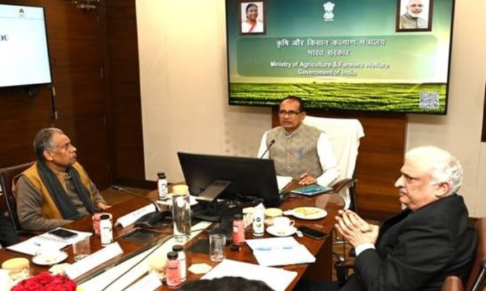 केंद्रीय कृषि मंत्री शिवराज सिंह चौहान की अध्यक्षता में राष्ट्रीय बागवानी बोर्ड की 33वीं बैठक हुई