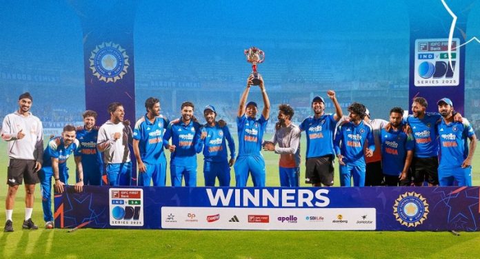 IND vs SA वनडे सीरीज : भारत ने 2-1 से जीती सीरीज, तीसरे वनडे मैच में दक्षिण अफ्रीका को 9 विकेट से हराया IND vs SA वनडे सीरीज : भारत ने 2-1 से जीती सीरीज, तीसरे वनडे मैच में दक्षिण अफ्रीका को 9 विकेट से हराया