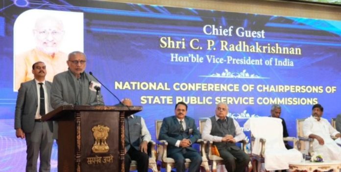 उपराष्ट्रपति सी. पी. राधाकृष्णन ने हैदराबाद में राज्य लोक सेवा आयोगों के अध्यक्षों के राष्ट्रीय सम्मेलन के समापन सत्र को किया संबोधित