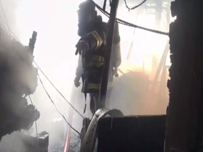 ओडिशा : भुवनेश्वर के एक होटल बार में लगी भीषण आग