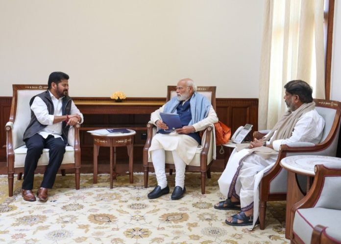 नई दिल्ली : पीएम मोदी से तेलंगाना के सीएम रेवंत रेड्डी और डिप्टी सीएम भट्टी विक्रमार्क मल्लू ने की मुलाकात