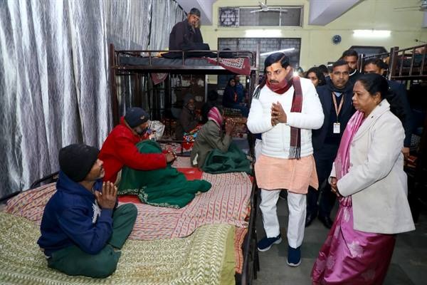 भोपाल : सीएम डॉ. मोहन यादव ने किया यादगार-ए-शाहजहांनी पार्क स्थित रैन बसेरे का निरीक्षण भोपाल : सीएम डॉ. मोहन यादव ने किया यादगार-ए-शाहजहांनी पार्क स्थित रैन बसेरे का निरीक्षण