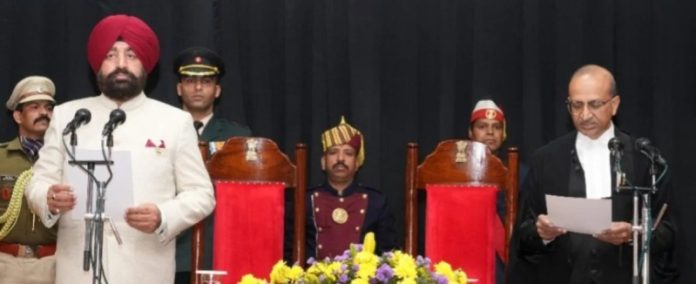 उत्तराखंड हाईकोर्ट के नए चीफ जस्टिस मनोज कुमार गुप्ता ने देहरादून में ली शपथ