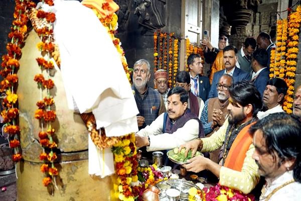 पीएम मोदी को सोमनाथ के गौरव को पुनर्प्रतिष्ठित करने के लिये बधाई : सीएम डॉ. मोहन यादव पीएम मोदी को सोमनाथ के गौरव को पुनर्प्रतिष्ठित करने के लिये बधाई : सीएम डॉ. मोहन यादव