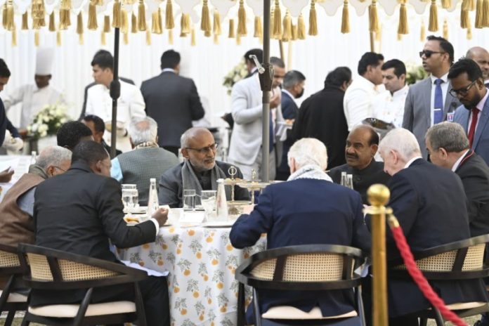 उपराष्ट्रपति और राज्यसभा के सभापति सी.पी. राधाकृष्णन ने राष्ट्रमंडल देशों के संसदीय अध्यक्षों और पीठासीन अधिकारियों के सम्मान में भोज आयोजित किया