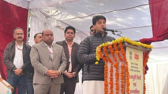 केंद्रीय संचार मंत्री ज्योतिरादित्य सिंधिया ने मध्य प्रदेश में नवीनीकृत एवं आधुनिक छह डाकघरों का किया उद्घाटन