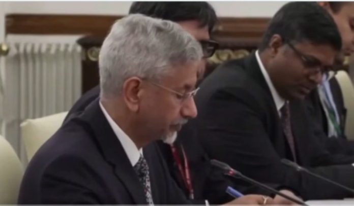 विदेश मंत्री एस. जयशंकर ने स्पेन के विदेश मंत्री जोस मैनुअल अल्बेरेस ब्यूनो के साथ की बैठक विदेश मंत्री एस. जयशंकर ने स्पेन के विदेश मंत्री जोस मैनुअल अल्बेरेस ब्यूनो के साथ की बैठक