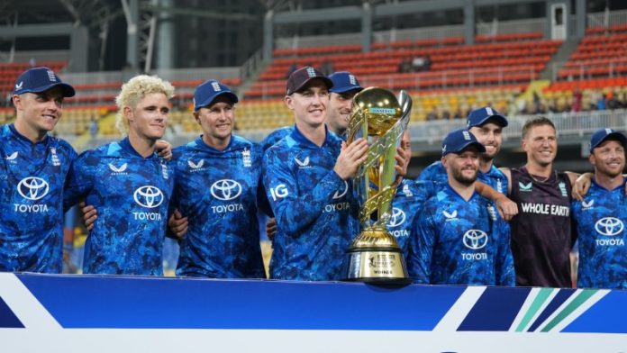 SL vs ENG वनडे सीरीज : इंग्लैंड ने 2-1 से जीती सीरीज, श्रीलंका को तीसरे वनडे मैच में 53 रन से हराया