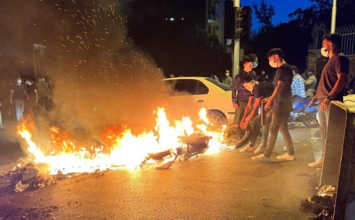 ईरान : देशव्यापी प्रदर्शनों पर हुई कार्रवाई में मृतकों की संख्या बढ़कर हुई 538