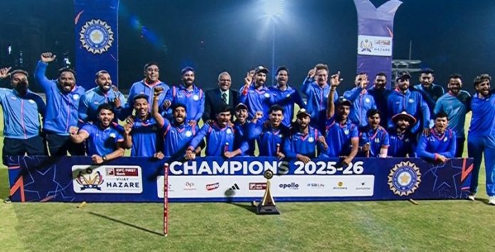 विदर्भ ने रचा इतिहास, सौराष्ट्र को हराकर पहली बार जीती विजय हजारे ट्रॉफी