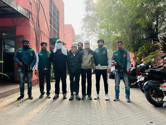 दिल्ली पुलिस ने हिमांशु भाऊ गिरोह के तीन शूटरों को किया गिरफ्तार