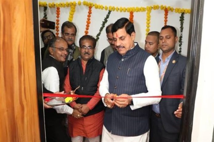 मप्र : सीएम डॉ. मोहन यादव ने किया स्वदेश कार्यालय में निर्मित स्टूडियो का शुभारंभ