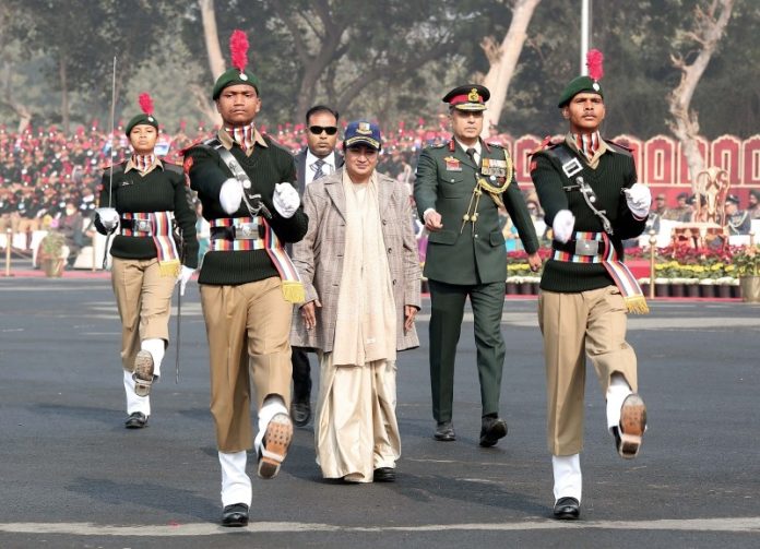 दिल्ली की सीएम रेखा गुप्ता ने एनसीसी गणतंत्र दिवस शिविर 2026 का किया दौरा