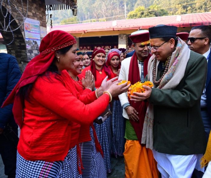 उत्तराखंड : सीएम धामी ने उत्तरकाशी में माघ मेले का किया उद्घाटन