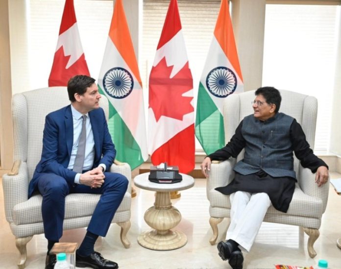 केंद्रीय मंत्री पीयूष गोयल ने कनाडा के ब्रिटिश कोलम्बिया प्रीमियर डेविड एबी से भारत-कनाडा आर्थिक साझेदारी पर की चर्चा