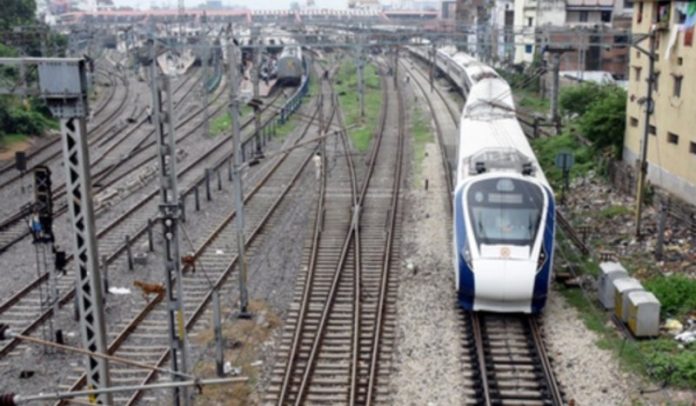 Indian Railways plans to renew over 7,900 km of track in 2 years