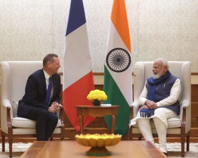 फ्रांस के राष्ट्रपति के राजनयिक सलाहकार इमैनुएल बोने ने पीएम मोदी से की मुलाकात