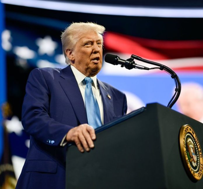 अमेरिका के राष्ट्रपति डोनाल्ड ट्रंप ने अमेरिकी ईंधन रोके जाने के बीच क्यूबा के साथ मैत्रीपूर्ण अधिग्रहण का दिया संकेत