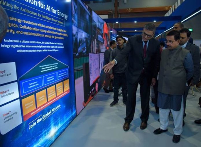 केंद्रीय मंत्री प्रल्हाद जोशी ने इंडिया एआई इम्पैक्ट समिट में आईएसए पवेलियन का किया दौरा केंद्रीय मंत्री प्रल्हाद जोशी ने इंडिया एआई इम्पैक्ट समिट में आईएसए पवेलियन का किया दौरा