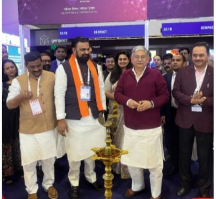 केंद्रीय मंत्री राजीव रंजन सिंह ने इंडिया एआई इम्पैक्ट समिट 2026 में पंचायती राज मंत्रालय के पवेलियन का किया उद्घाटन