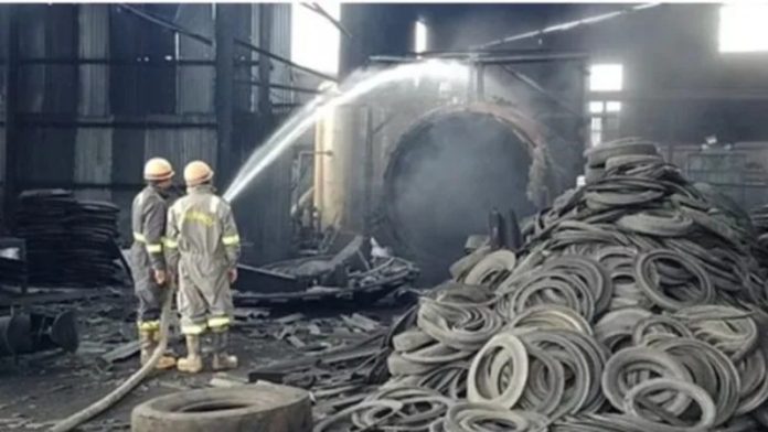 छत्तीसगढ़ : टायर फैक्ट्री में बायलर फटा, नौ महीने के मासूम समेत आठ झुलसे