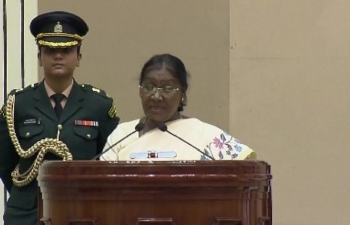 राष्ट्रपति मुर्मू ने सशक्त भारत के लिए कर्मयोग पर राष्ट्रव्यापी अभियान को किया संबोधित