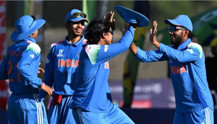 आईसीसी अंडर-19 वनडे विश्व कप : भारत सेमीफाइनल में पहुंचा, पाकिस्तान को 58 रनों से हराया आईसीसी अंडर-19 वनडे विश्व कप : भारत सेमीफाइनल में पहुंचा, पाकिस्तान को 58 रनों से हराया