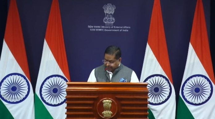 भारत ने खाड़ी क्षेत्र में ऊर्जा प्रतिष्ठानों पर हाल के हमलों को बताया बेहद चिंताजनक भारत ने खाड़ी क्षेत्र में ऊर्जा प्रतिष्ठानों पर हाल के हमलों को बताया बेहद चिंताजनक