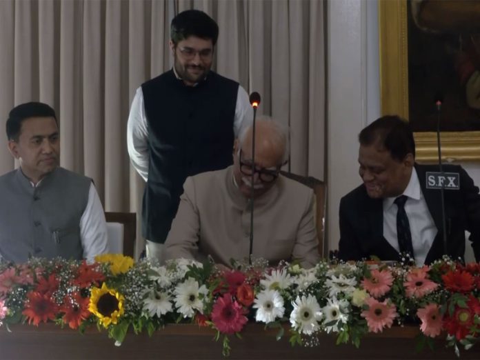 न्यायमूर्ति संदीप काशीनाथ शिंदे ने गोवा लोकायुक्त के रूप में शपथ ली