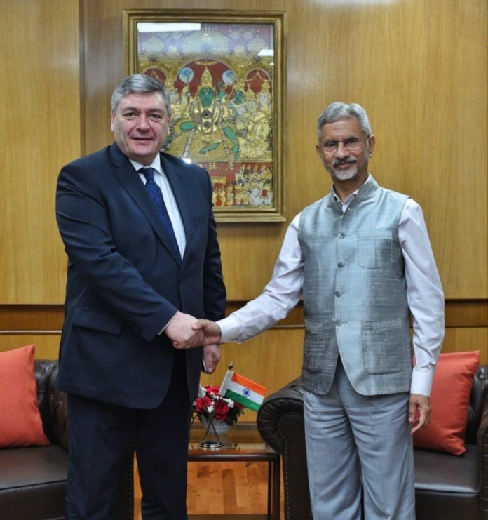 विदेश मंत्री डॉ. एस. जयशंकर ने नई दिल्ली में रूस के उप विदेश मंत्री एंड्री रुडेंको से की मुलाकात विदेश मंत्री डॉ. एस. जयशंकर ने नई दिल्ली में रूस के उप विदेश मंत्री एंड्री रुडेंको से की मुलाकात