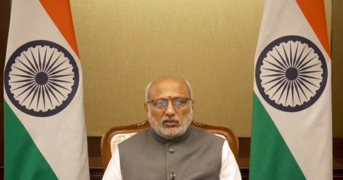 उपराष्ट्रपति सीपी राधाकृष्णन ने 'एकात्म मानव दर्शन - भारत का विश्वदृष्टिकोण' विषय पर आयोजित अंतर्राष्ट्रीय सम्मेलन का वर्चुअल रूप से उद्घाटन किया उपराष्ट्रपति सीपी राधाकृष्णन ने 'एकात्म मानव दर्शन - भारत का विश्वदृष्टिकोण' विषय पर आयोजित अंतर्राष्ट्रीय सम्मेलन का वर्चुअल रूप से उद्घाटन किया