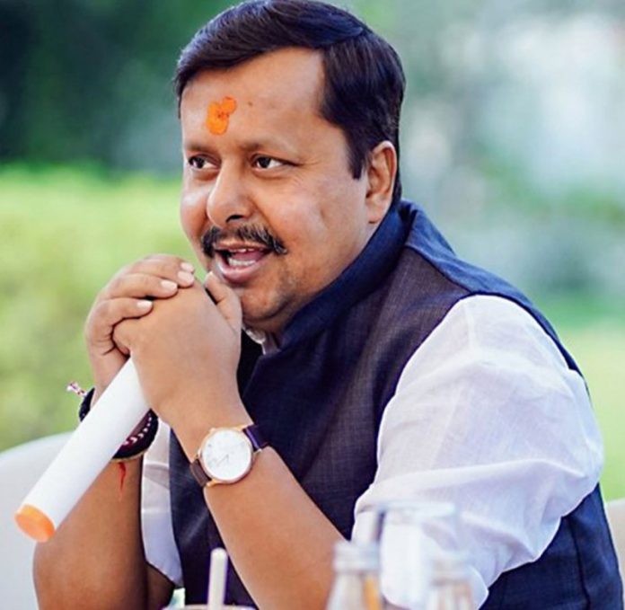 बीजेपी अध्यक्ष नितिन नबीन ने बिहार विधायक पद से दिया इस्तीफा बीजेपी अध्यक्ष नितिन नबीन ने बिहार विधायक पद से दिया इस्तीफा