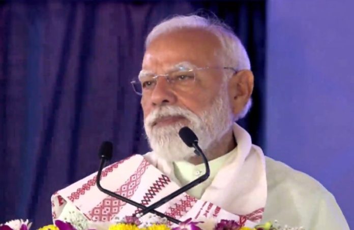 पीएम मोदी ने दिल्ली में लगभग ₹33,500 करोड़ की लागत वाली कई विकास परियोजनाओं का किया उद्घाटन और शिलान्यास